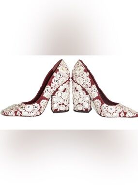 Tory Burch Francesca NIB size 6 Baroque embroidered, pearl studded, mirrored